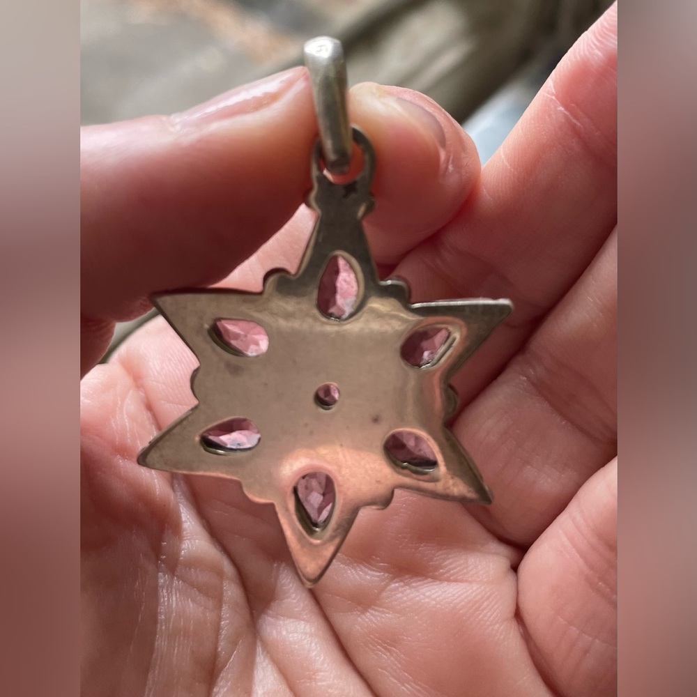 Genuine Amethyst and Sterling Silver Star Pendant - Picture 2 of 6